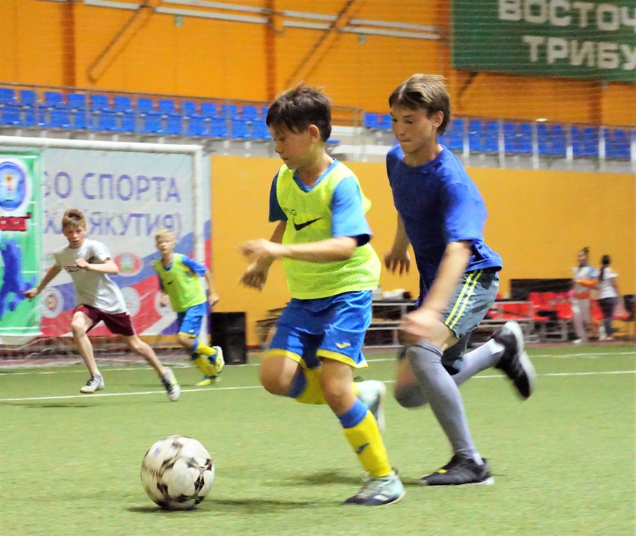 Родительский портал - VI-е соревнования по мини-футболу, посвященные памяти Игоря Лукашина